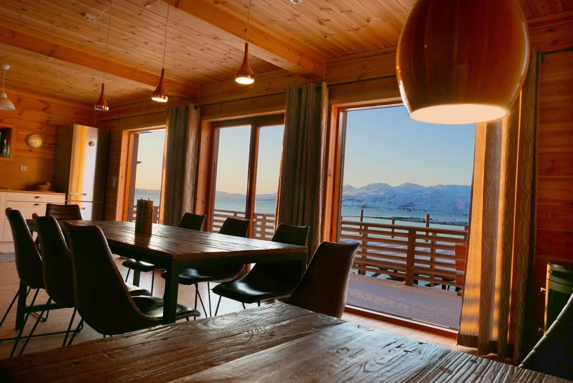 Villa Mikkelvik Brygge Mikkelvika Esterno foto